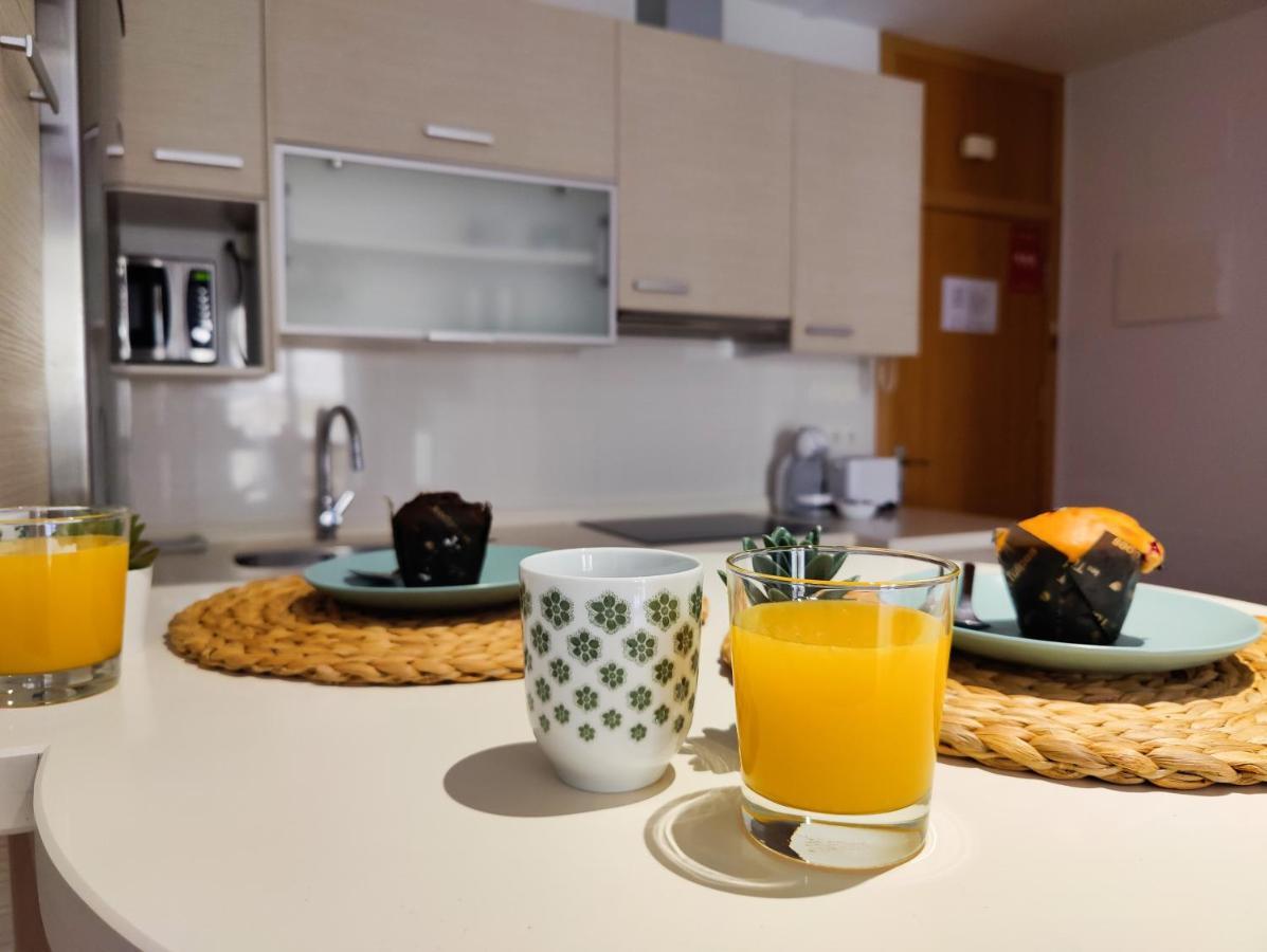 Carmen Old Town Apartments อาลิกันเต ภายนอก รูปภาพ
